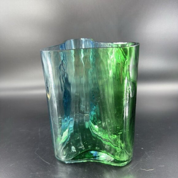 Southern Living Green Clear and Blue Art Glass Vase Abstract Shape Glass Vase - Picture 16 of 16